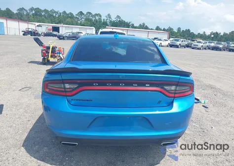 2016 Dodge Charger Sxt z USA, uszkodzony, nr VIN 2C3CDXHG3GH169483